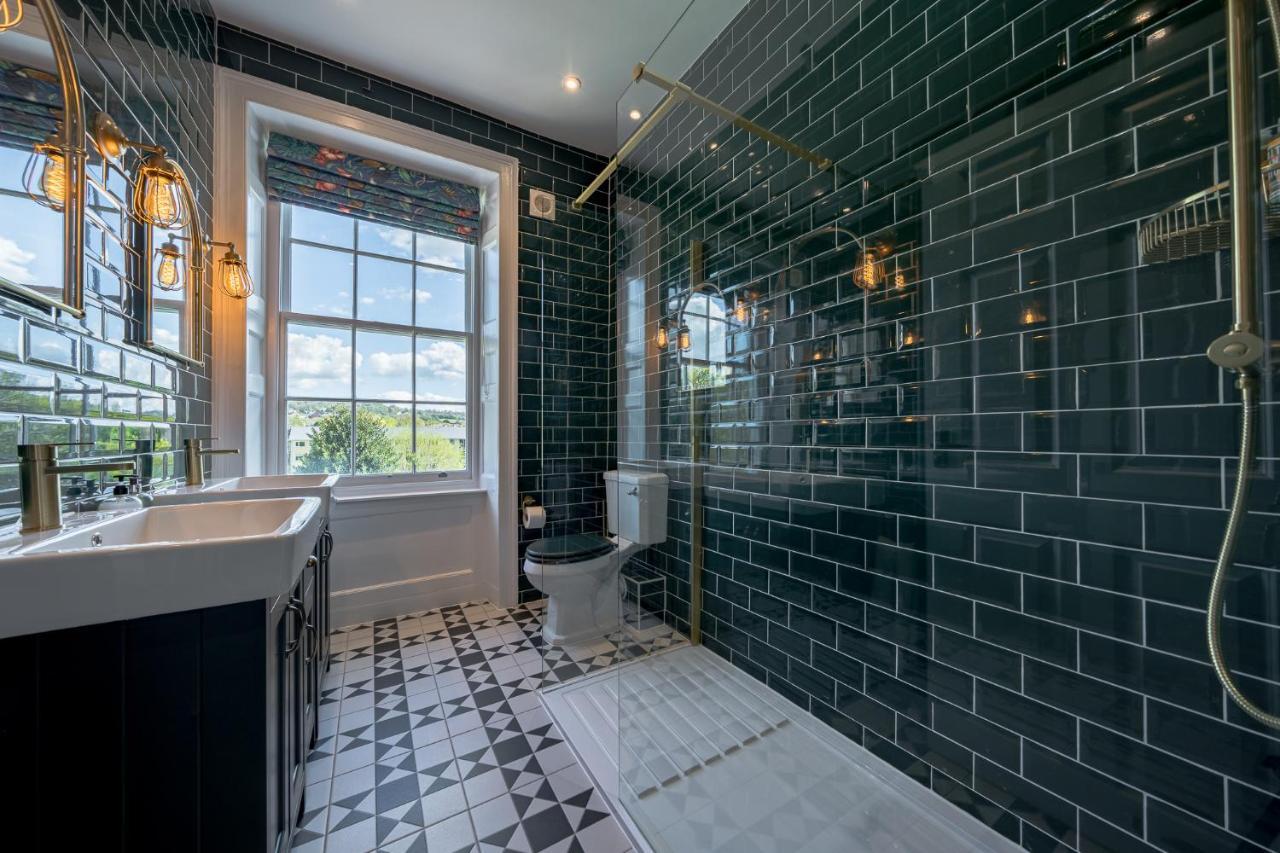 Luxurious Grand 6 Bedroom Home In Bath - Perfect For Groups & Sleeps 12! Kültér fotó