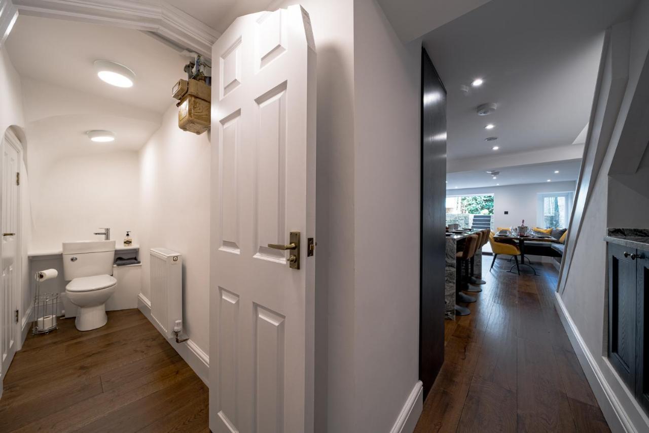 Luxurious Grand 6 Bedroom Home In Bath - Perfect For Groups & Sleeps 12! Kültér fotó
