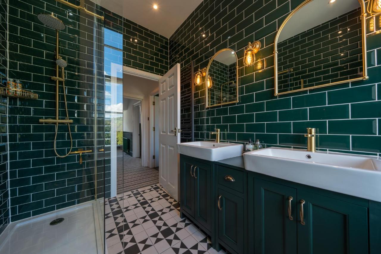 Luxurious Grand 6 Bedroom Home In Bath - Perfect For Groups & Sleeps 12! Kültér fotó