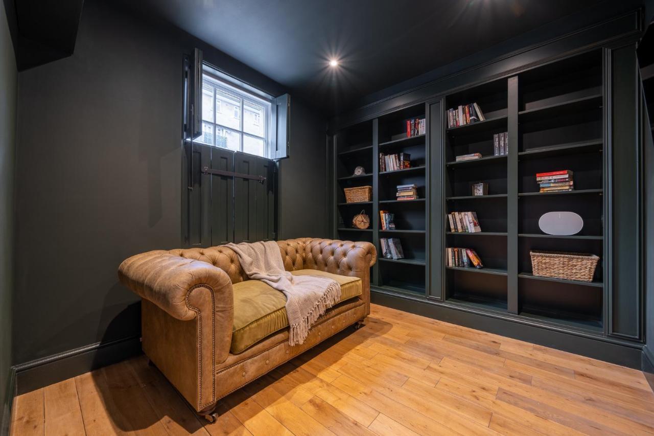 Luxurious Grand 6 Bedroom Home In Bath - Perfect For Groups & Sleeps 12! Kültér fotó