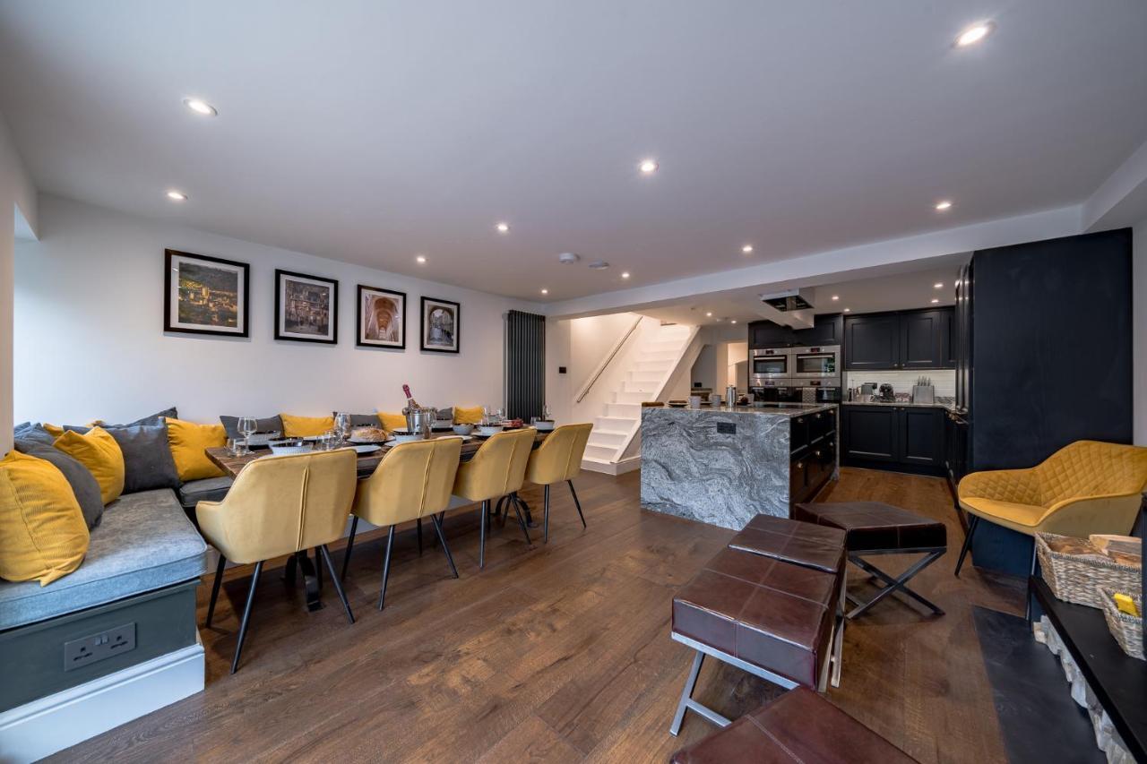 Luxurious Grand 6 Bedroom Home In Bath - Perfect For Groups & Sleeps 12! Kültér fotó